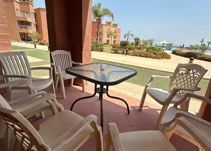 Porto Sokna Water Front Ground Floor Family Only Alpesi faház Ajn-Szuhna